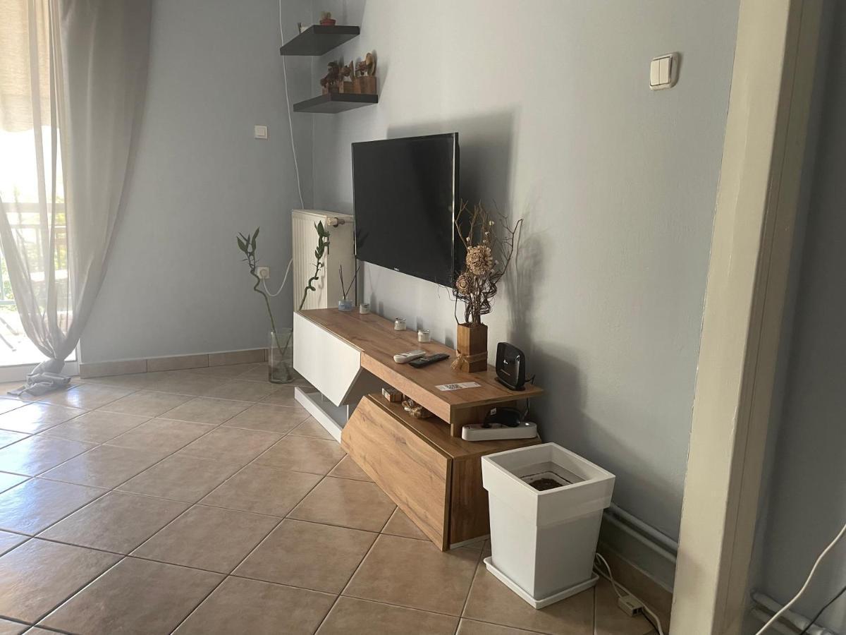 Nikea Apartment Near Piraeus Port And Metro St II Kültér fotó
